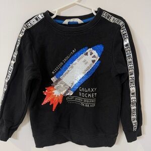 H&M sequin changing Galaxy Rocket sweatshirt in size 4-6